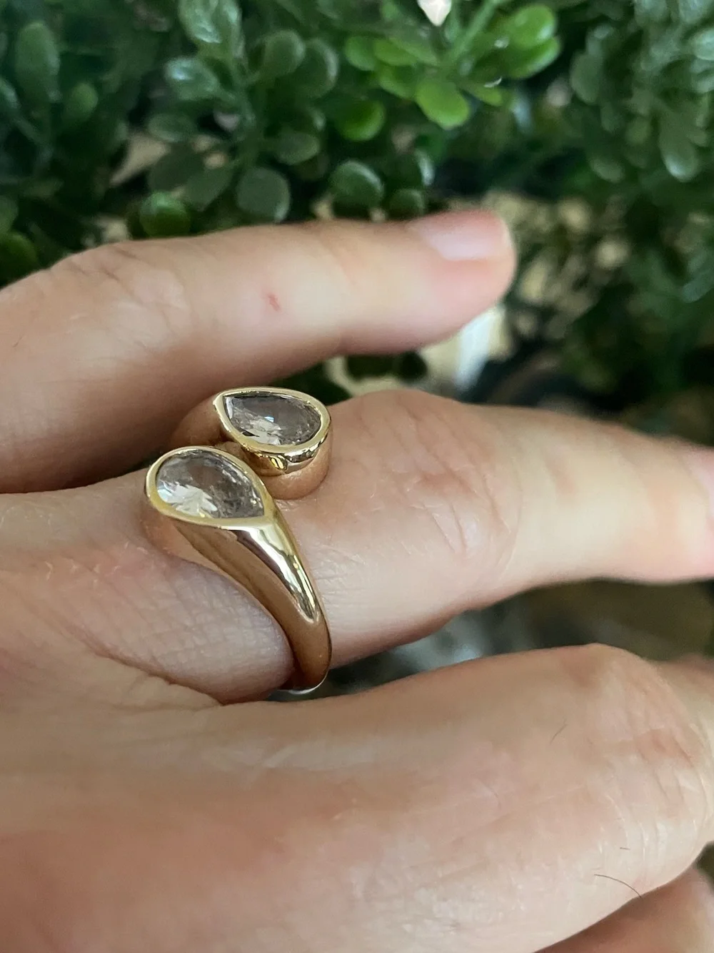 House of Harlow 1960 gold tone